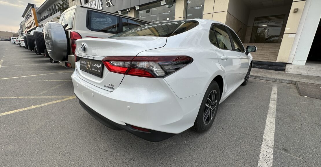 Toyota Camry LE 2024