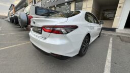 Toyota Camry LE 2024