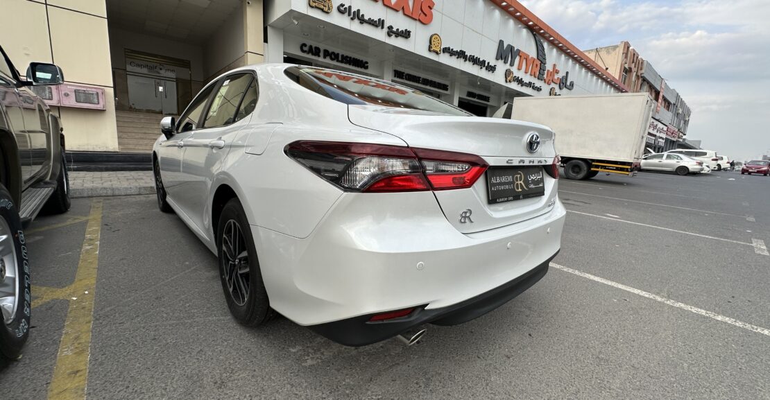 Toyota Camry LE 2024