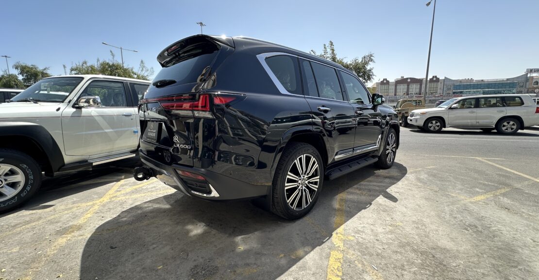 Lexus LX 600 Luxury 2023