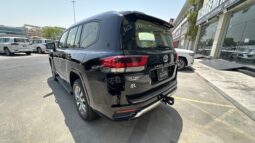 
										Toyota Land Cruiser GXR Twin Turbo 2024 full									