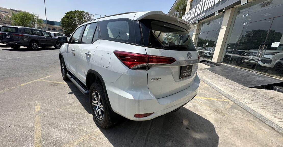 Toyota Fortuner 2023