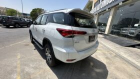 Toyota Fortuner 2023