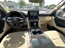 
										Toyota Land Cruiser GXR full									