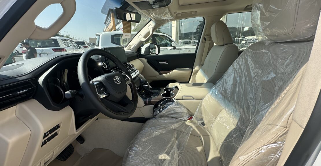 Toyota Land Cruiser GXR 2024