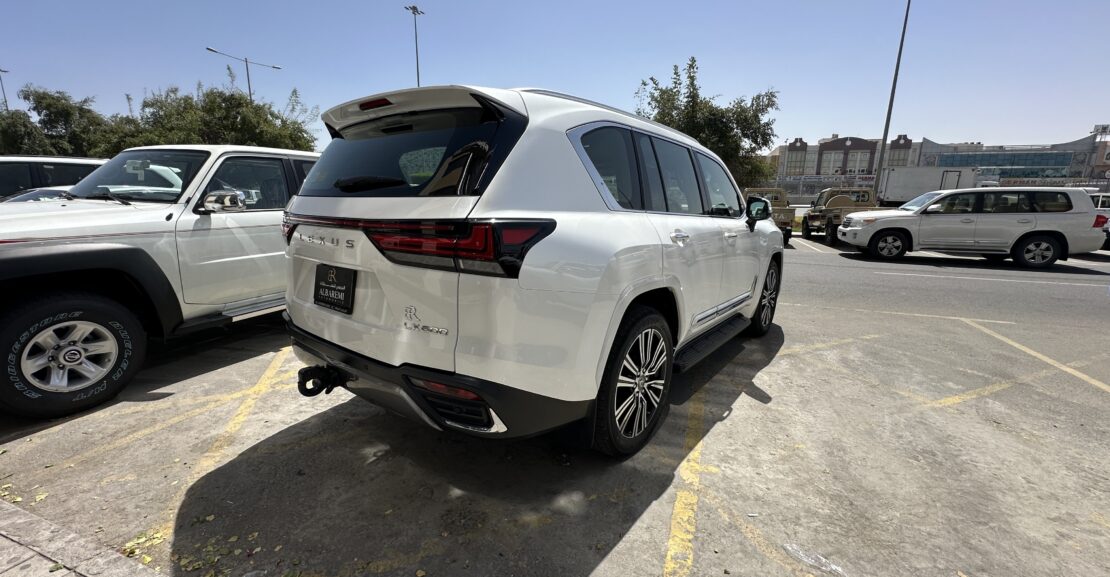 Lexus LX 600 Luxury 2024