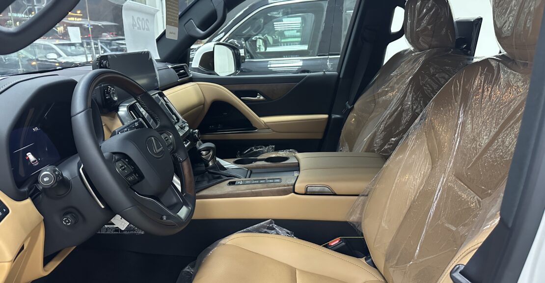 Lexus LX 600 Luxury 2024
