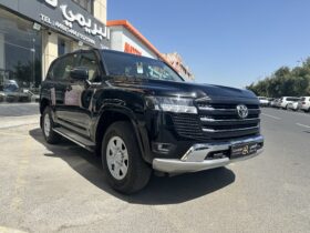 Toyota Land Cruiser GX 2024