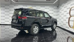
										Toyota Land Cruiser GXR 2025 full									