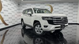 Toyota Land Cruiser GXR 2025